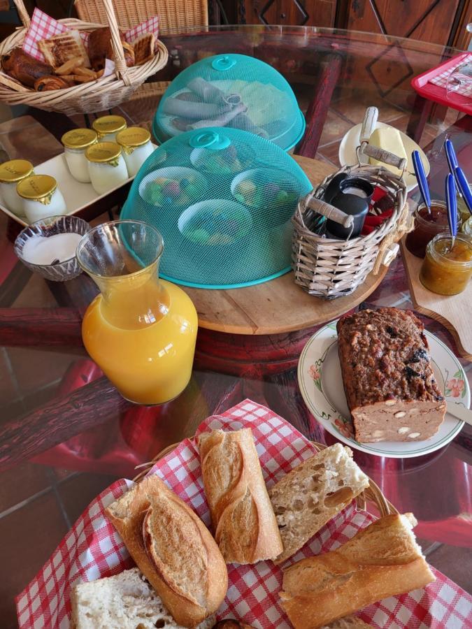 Domaine De La Sarrotte Bed & Breakfast Saugon Eksteriør bilde